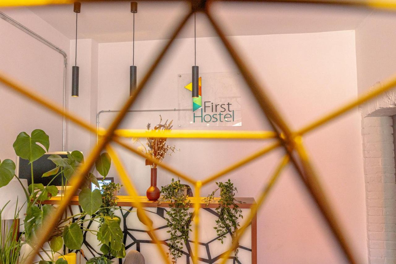 First Hostel Bucur 21 Bucareste Exterior foto